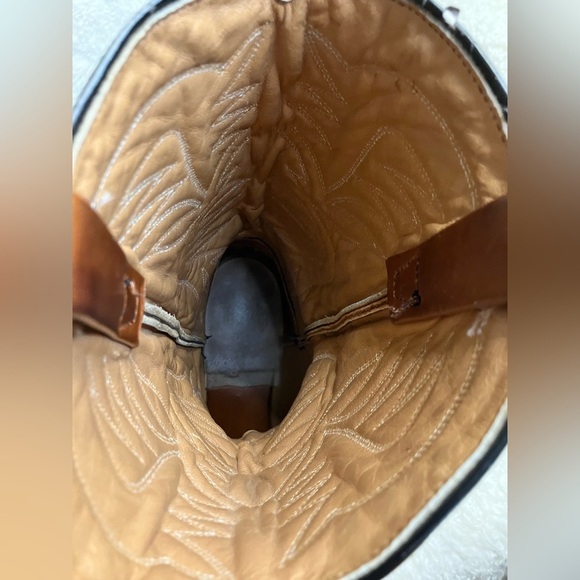 Vintage Honey Tan Leather Heeled Western Boots with Vibram Soles - Picture 11 of 16